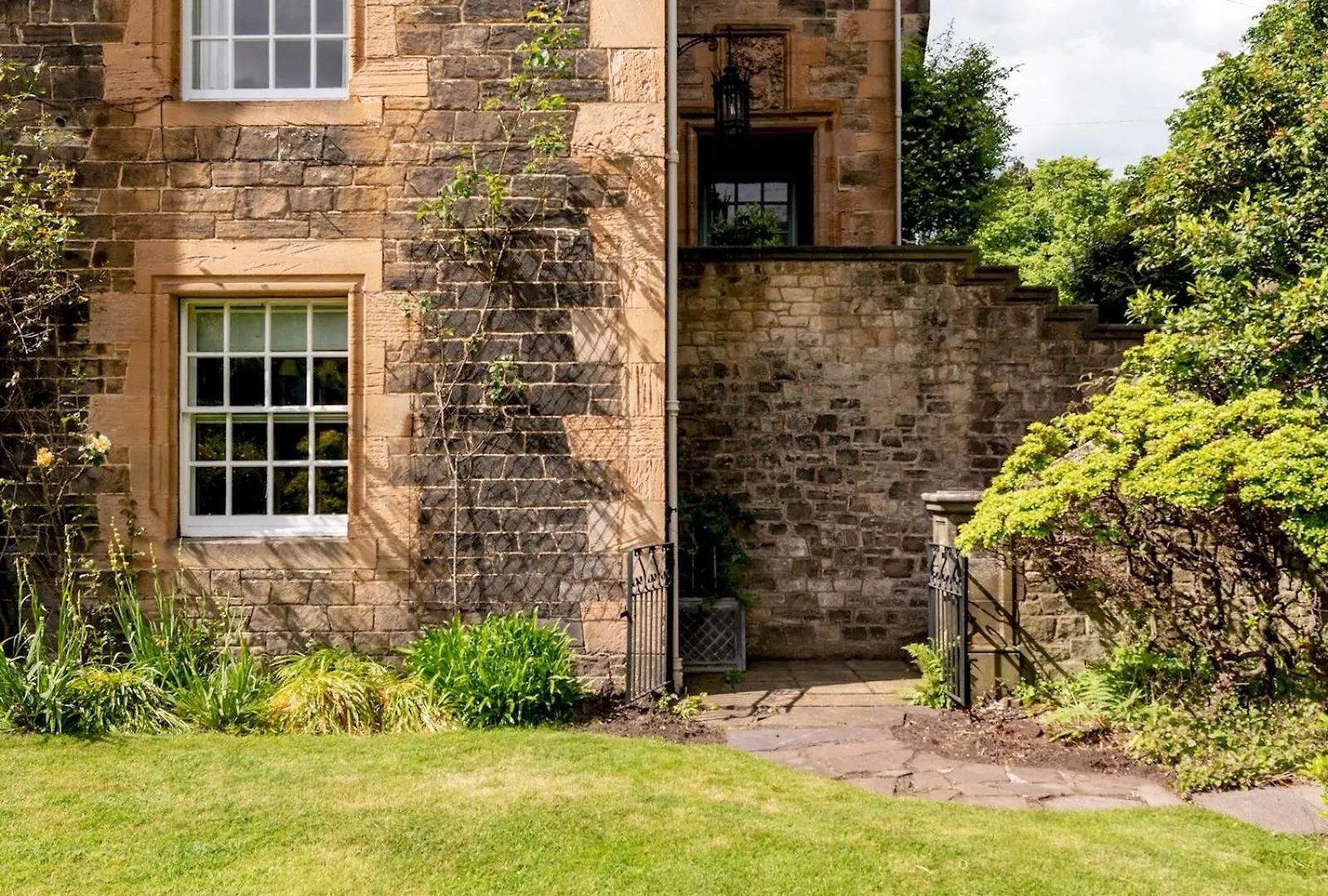 Holiday home Elegant 17Th Century Villa - Pass The Keys Edinburgh